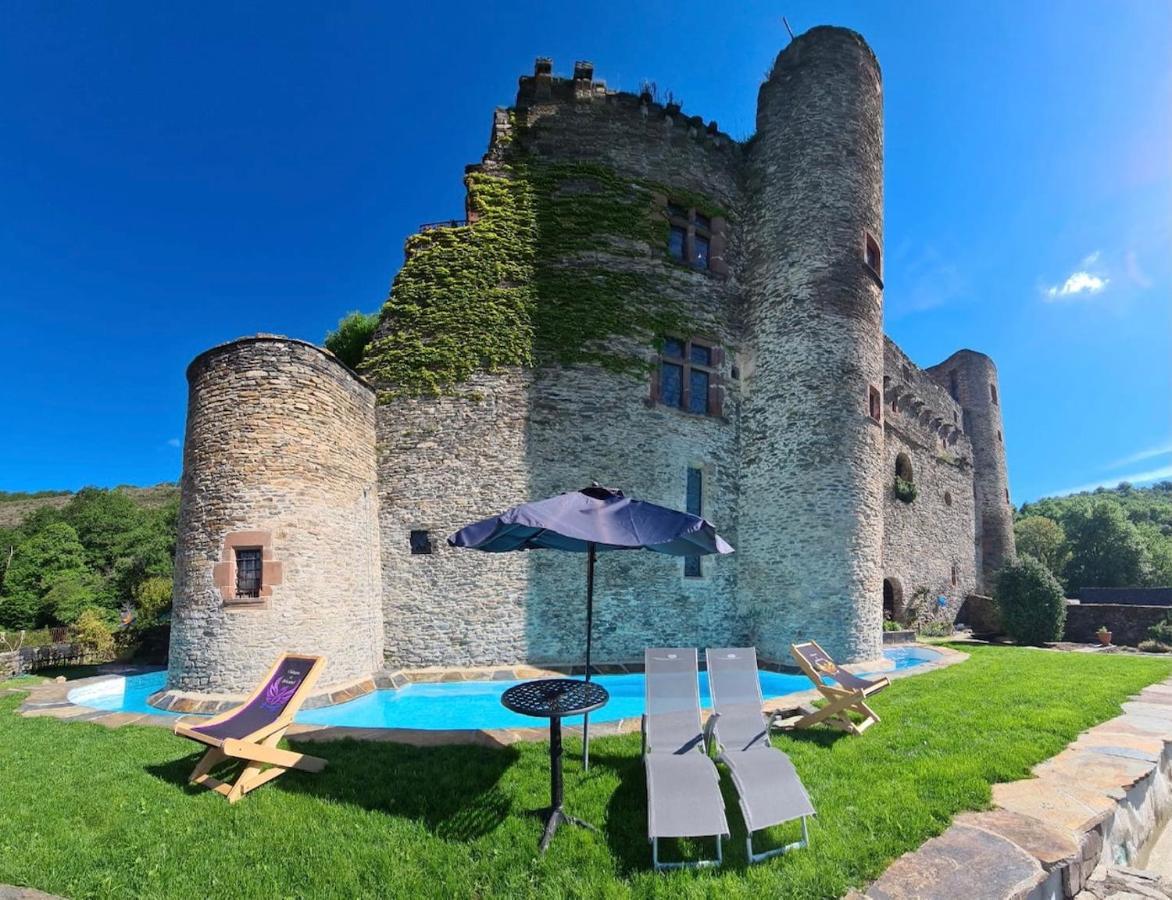 Bed & Breakfast D'hotes Au Chateau De Belcastel