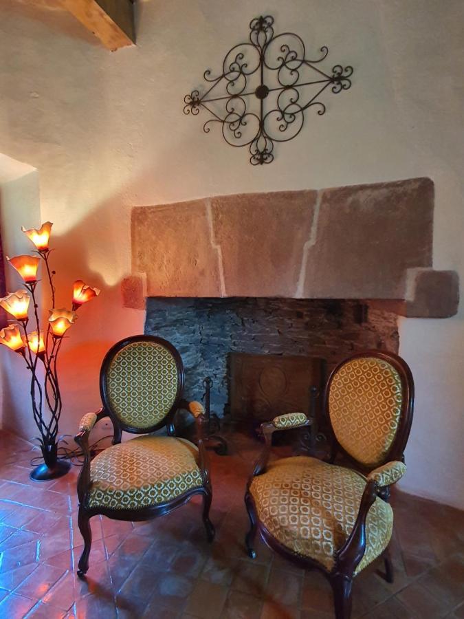 D'hotes Au Chateau De Belcastel Belcastel (Aveyron)